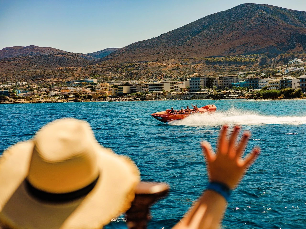 From Hersonissos: Half-Day Pirate Boat Trip with Lunch